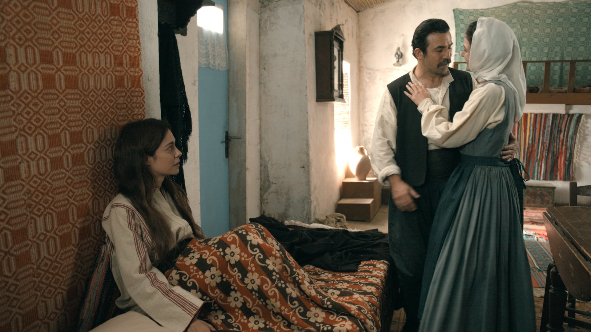 «Από Ήλιο σε Ήλιο»: Η Κατερινέτα γοητεύεται από τον Γκέοργκ και νιώθει ενοχές για τον Μανώλη