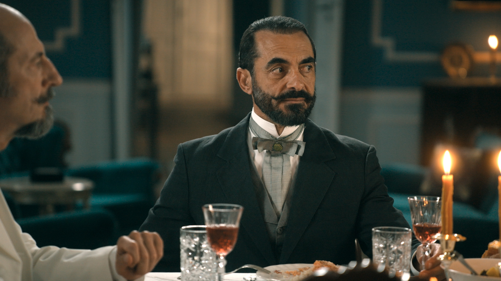 «Από Ήλιο σε Ήλιο»: Η Άννα γνωρίζει για τον Μανώλη και την Κατερινέτα και όλα αλλάζουν δραματικά