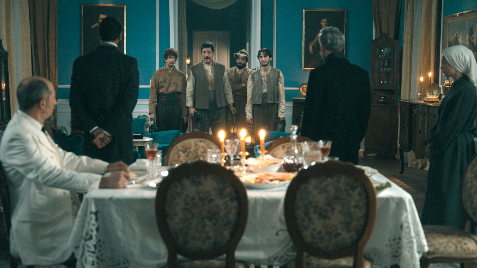 «Από Ήλιο σε Ήλιο»: Η Άννα γνωρίζει για τον Μανώλη και την Κατερινέτα και όλα αλλάζουν δραματικά