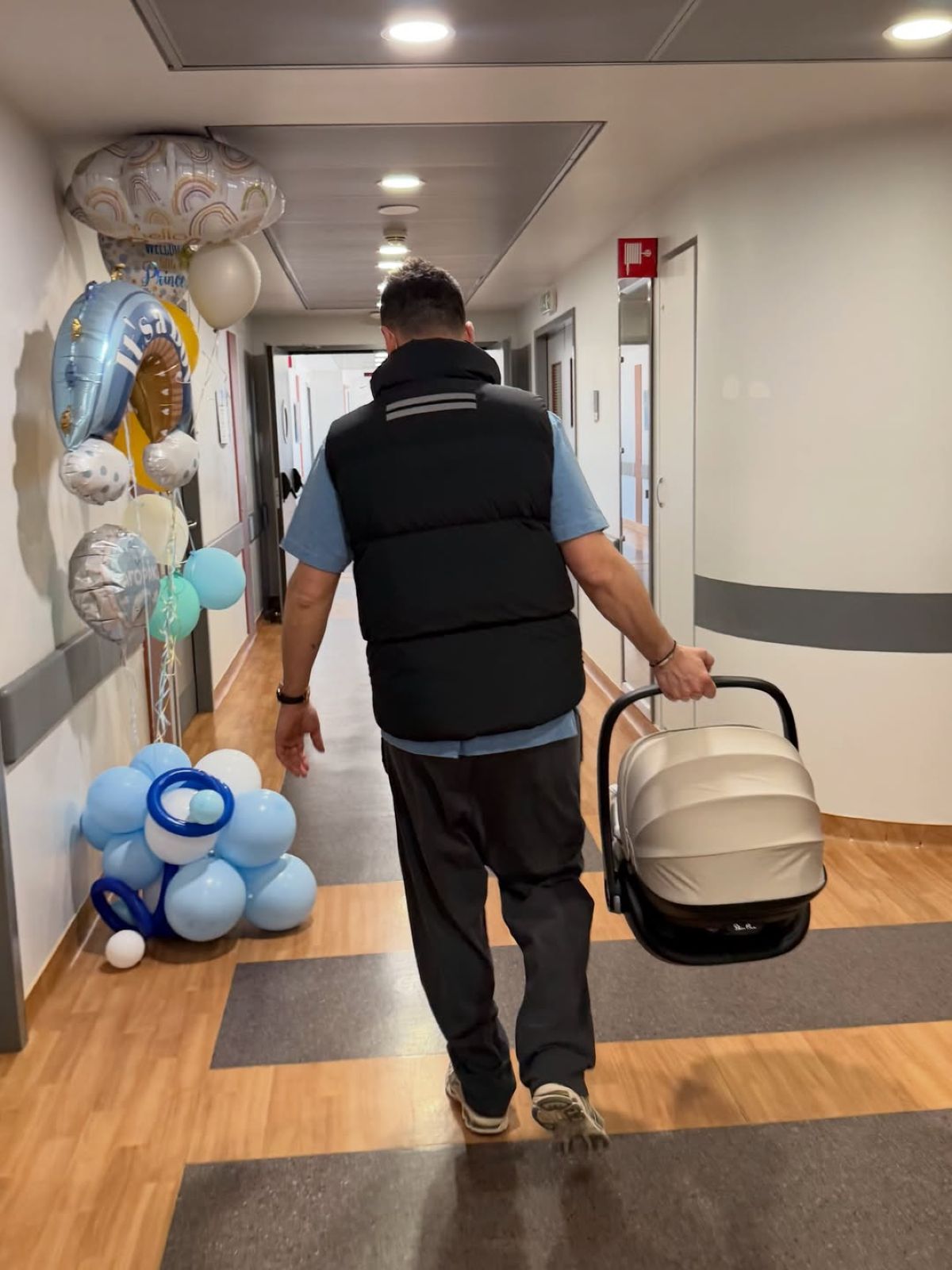 Ο Παναγιώτης Κουτσουμπής στο μαιευτήριο