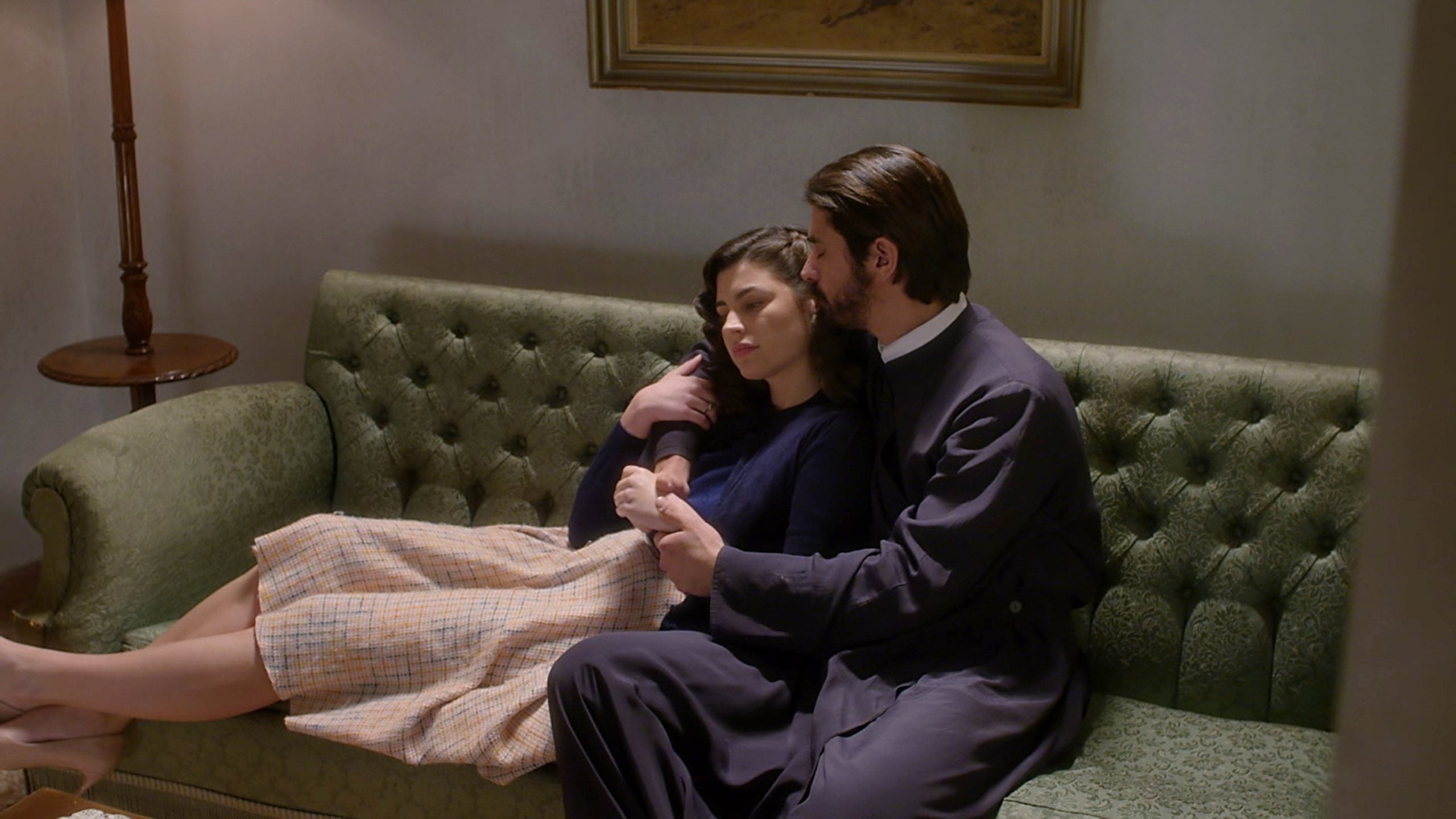 Άγιος έρωτας: Ο Λεωνίδας μαθαίνει ότι ο μικρός Κυριάκος είναι εγγονός του