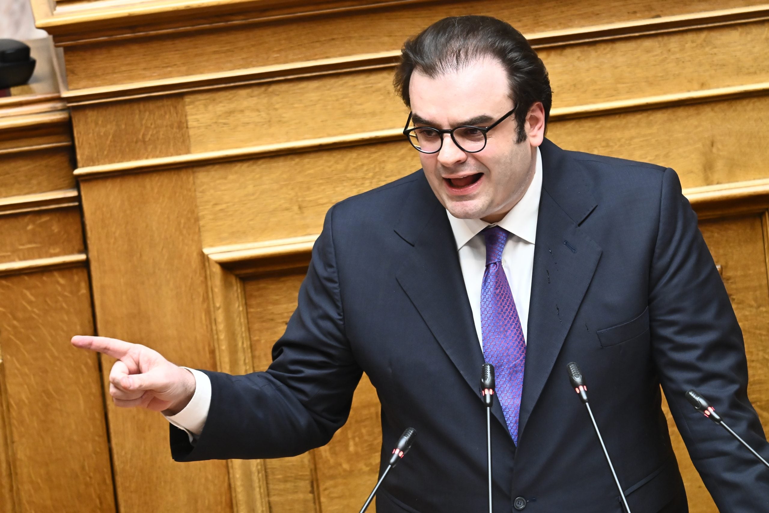 LIVE – Η ανάλυση των μέτρων που παρουσίασε ο Κυριάκος Μητσοτάκης