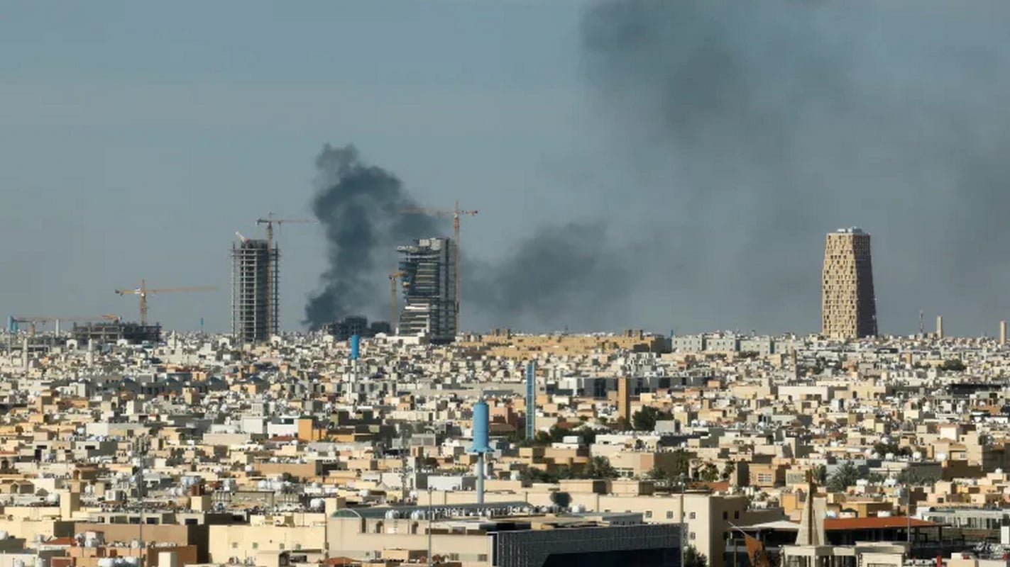 Ιράν: «Δεν θα υπάρξει ευελιξία όσο οι ΗΠΑ ζητούν παράδοση υπό πίεση» – Απειλή για μπλακάουτ