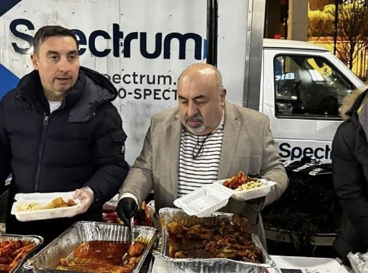 Νέα Υόρκη: Εστιάτορας παρέχει δωρεάν φαγητό και στέγη σε άστεγους