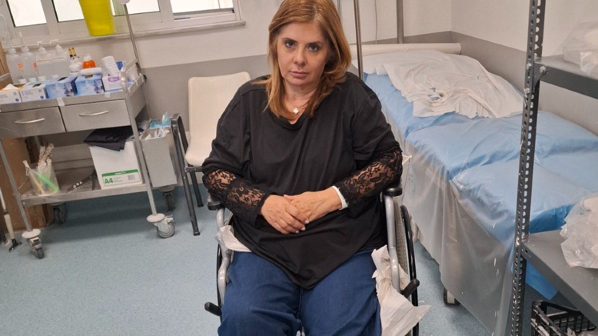 Αναπάντεχη δοκιμασία για τη Βάσια Παναγοπούλου: Τραυματίστηκε σε πτήση – Κραυγές πόνου χωρίς βοήθεια