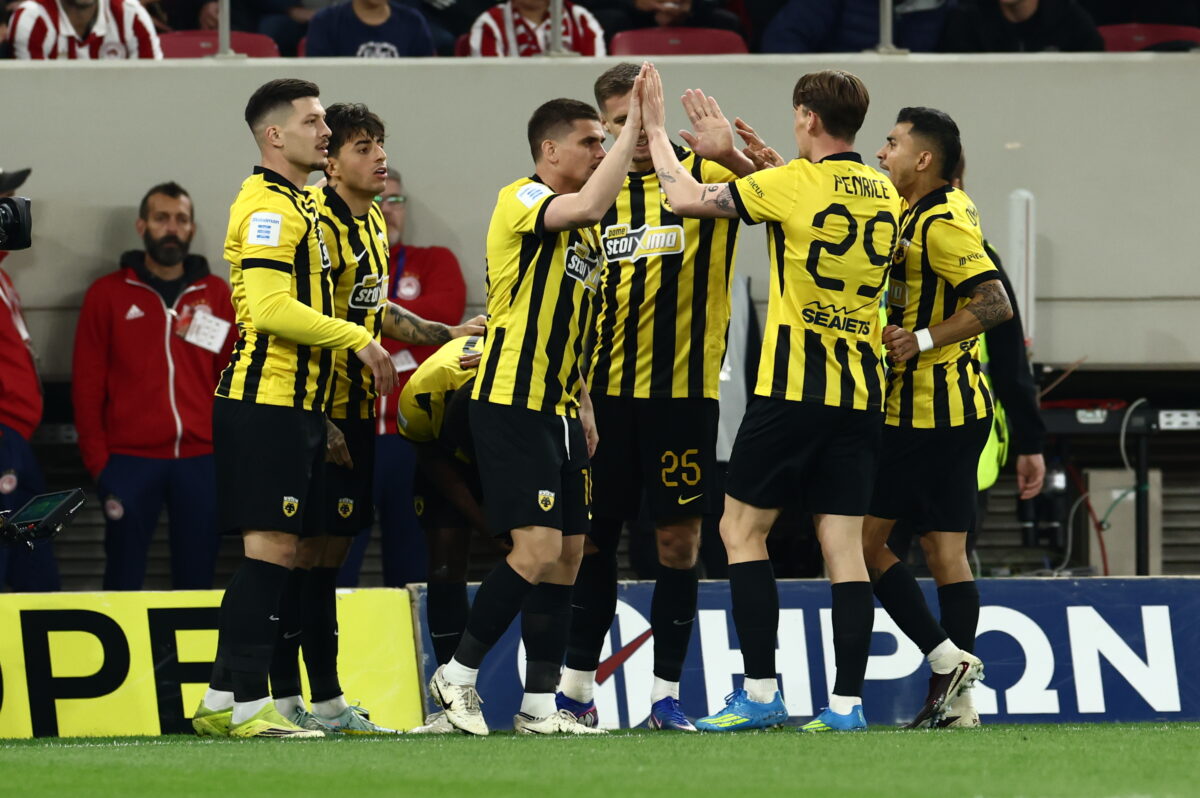 “Η κατάταξη των πλέι οφ της Super League: Η ΑΕΚ στο +5 από ΠΑΟΚ και Ολυμπιακό μετά τον θρίαμβο στο Καραϊσκάκης”