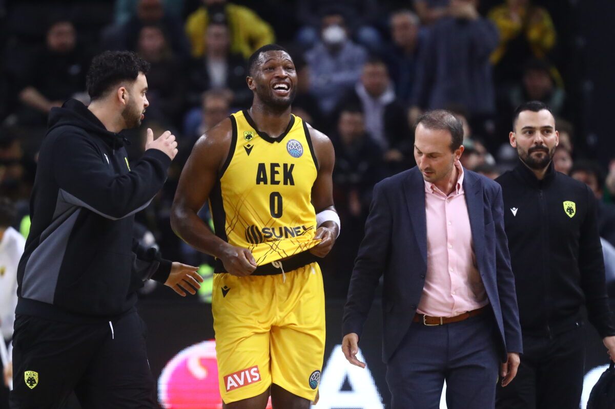 Ανησυχία στην ΑΕΚ για τον ΡάιΚουαν Γκρέι πριν τη Μπανταλόνα