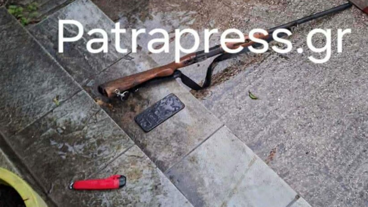 Πάτρα: Οι πρώτες εικόνες από την τραγωδία με τον 58χρονο που χάθηκε σε φλεγόμενο σπίτι