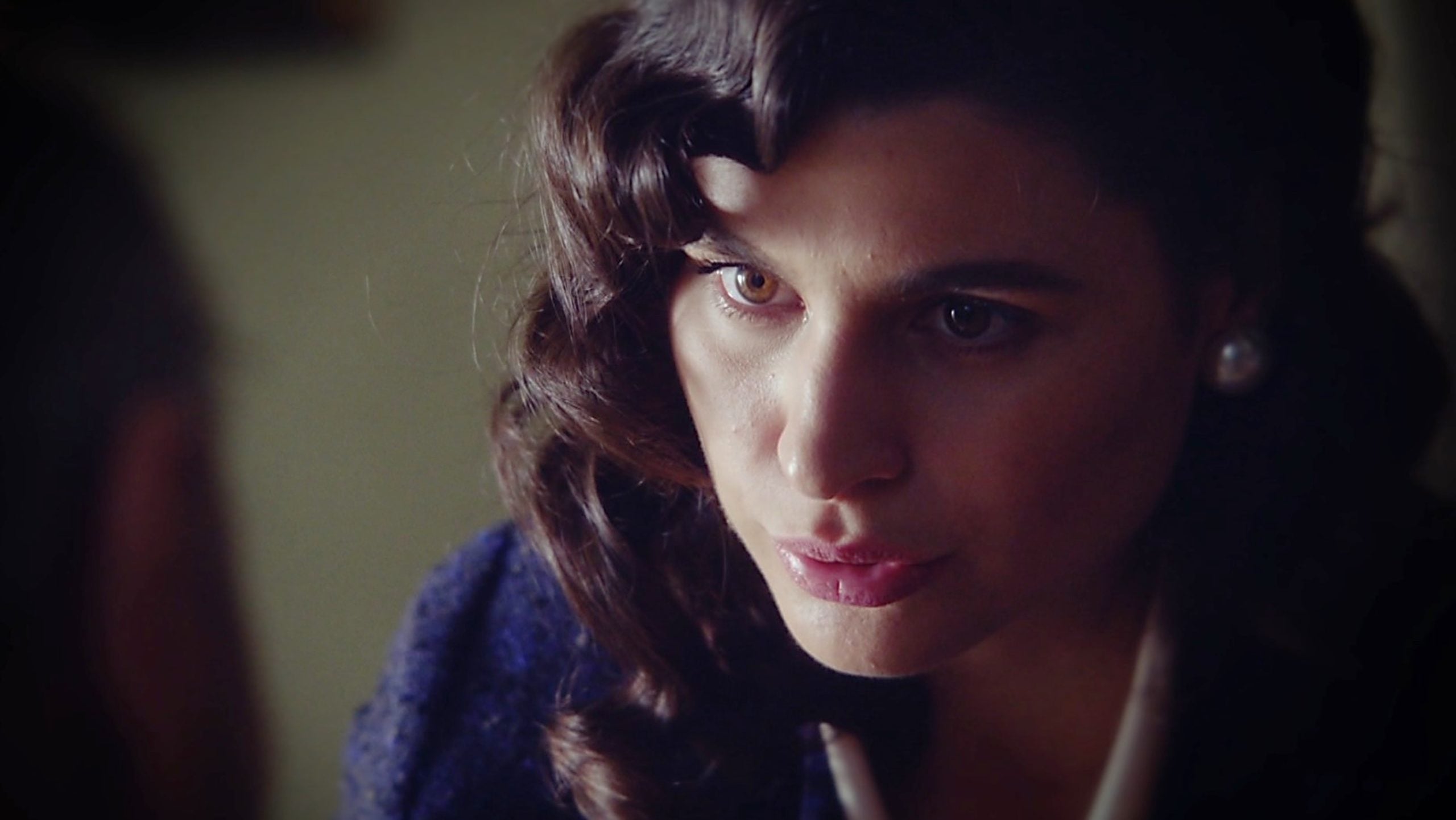 Άγιος έρωτας: Ο Λεωνίδας μαθαίνει την αλήθεια για τη Χλόη