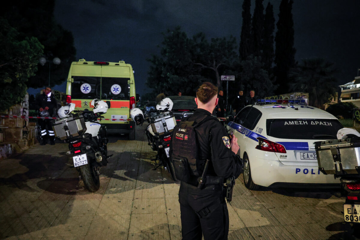 Άγιος Δημήτριος: Εξετάζουν τα αίτια της δολοφονίας του 25χρονου γιου ανώτατου αξιωματικού της ΕΛΑΣ