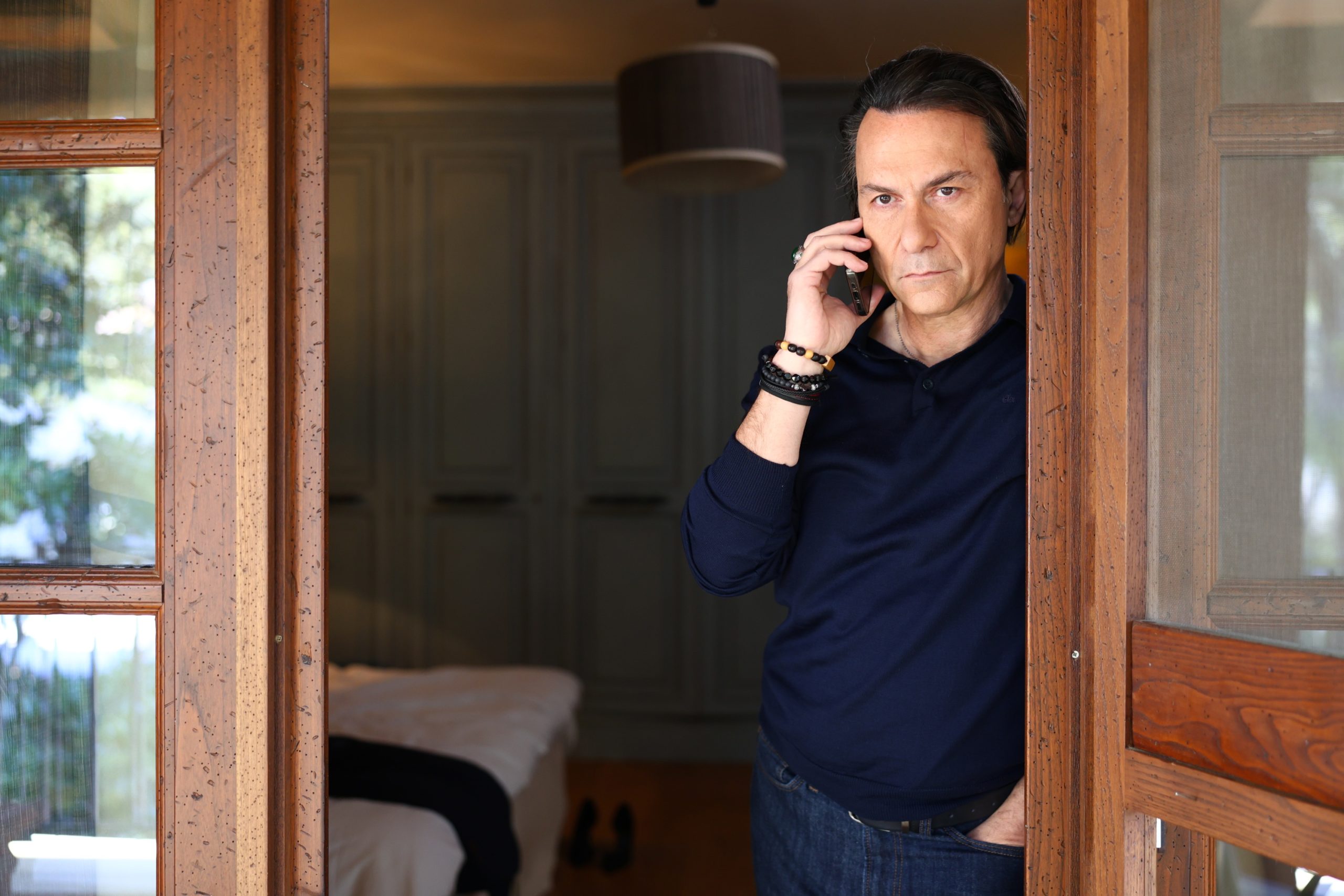 Να μ’ αγαπάς: Ο Μιχάλης «απλώνει τα δίχτυα του» και στη Σοφία – Όλα όσα θα δούμε στα επόμενα επεισόδια