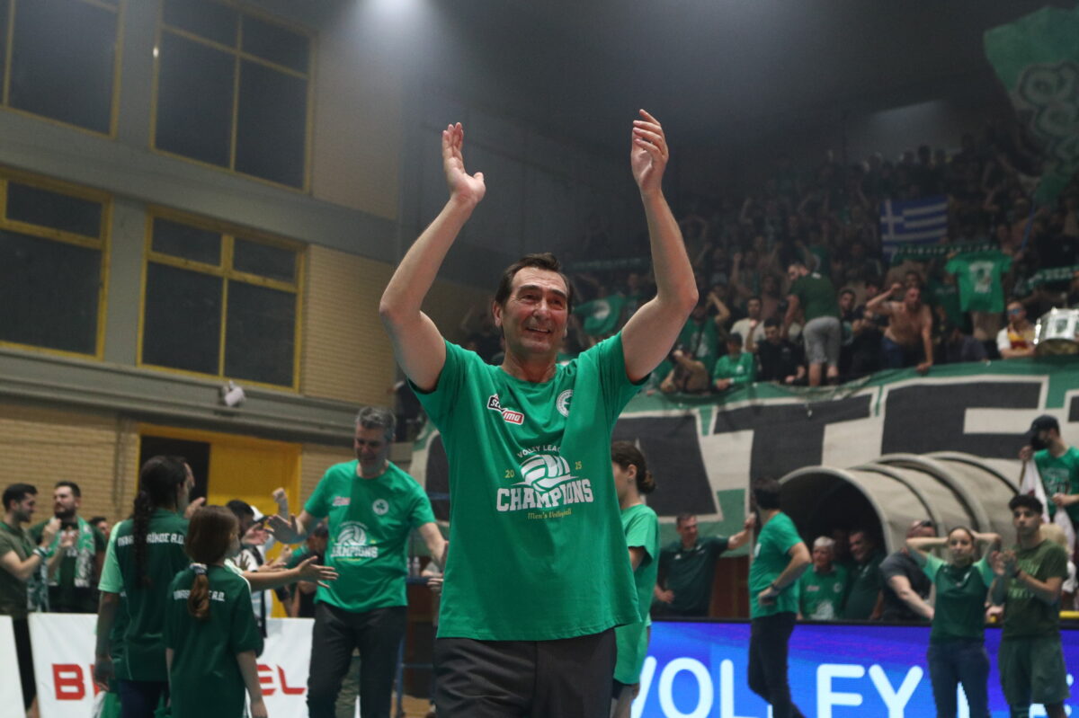 Έκπληξη στον Παναθηναϊκό: Ο Ανδρεόπουλος παραμένει στον πάγκο της ανδρικής ομάδας βόλεϊ