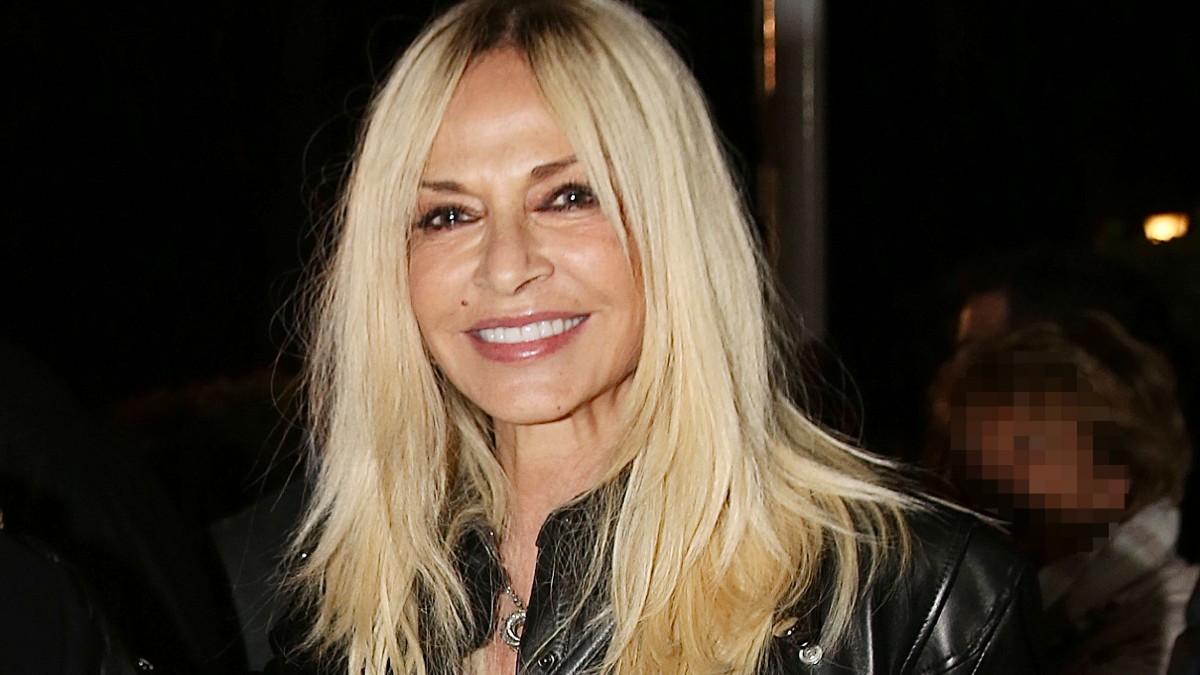 Άννα Βίσση: Λίγοι γνωρίζουν τις σπουδές της – Γνωστός δημοσιογράφος ήταν συμφοιτητής της