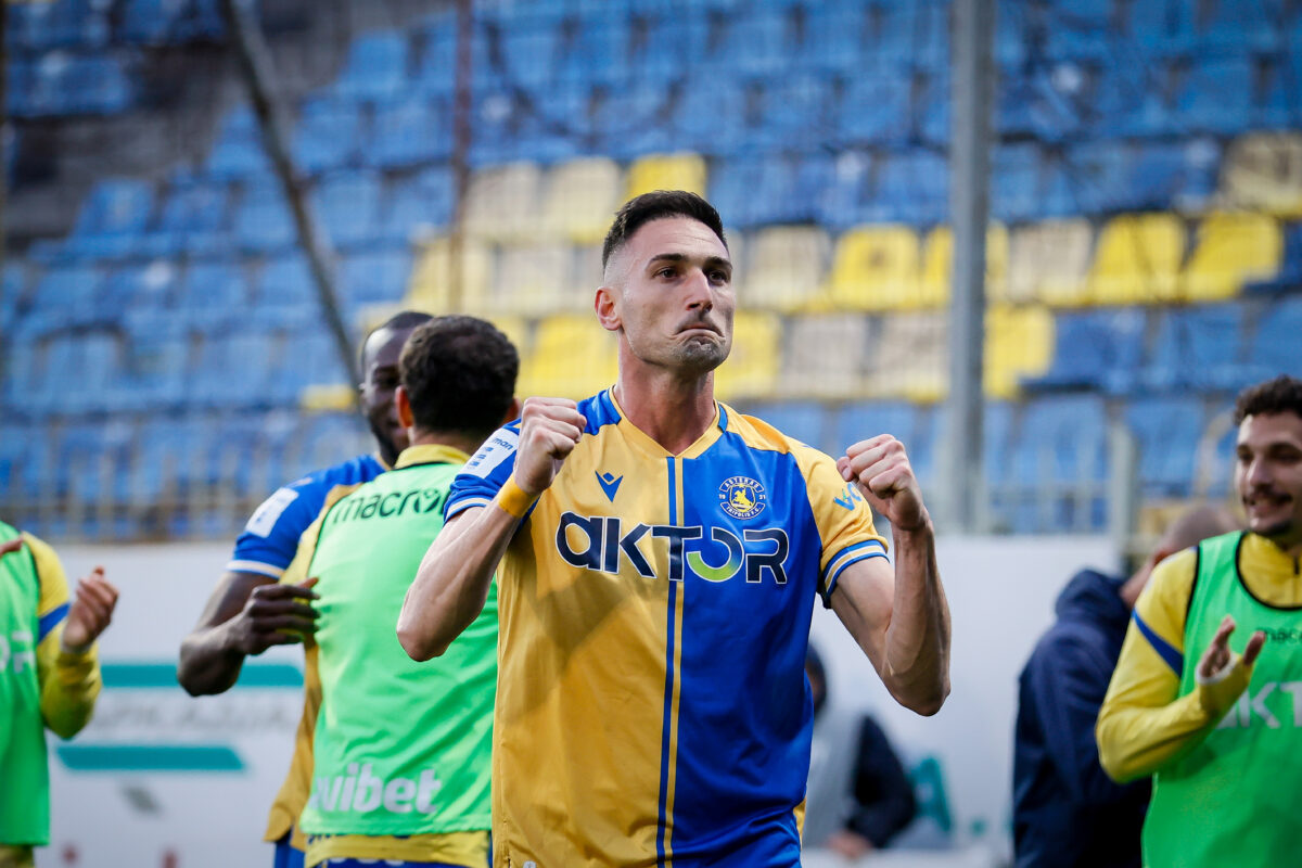 Αστέρας Τρίπολης – ΑΕΛ 3-1: Εντυπωσιακή εκκίνηση στα πλέι άουτ και βαθμολογική ανάσα για τους Αρκάδες