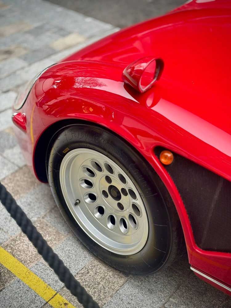 Automotive Artisans R33 Λονδίνο