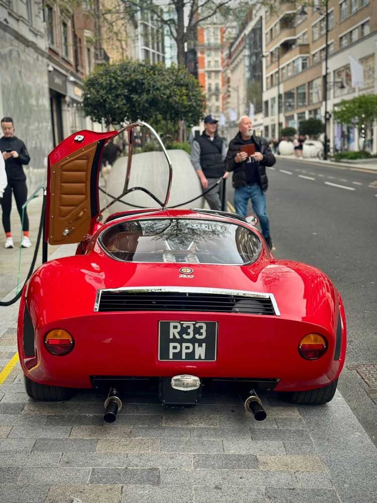 Automotive Artisans R33 Λονδίνο