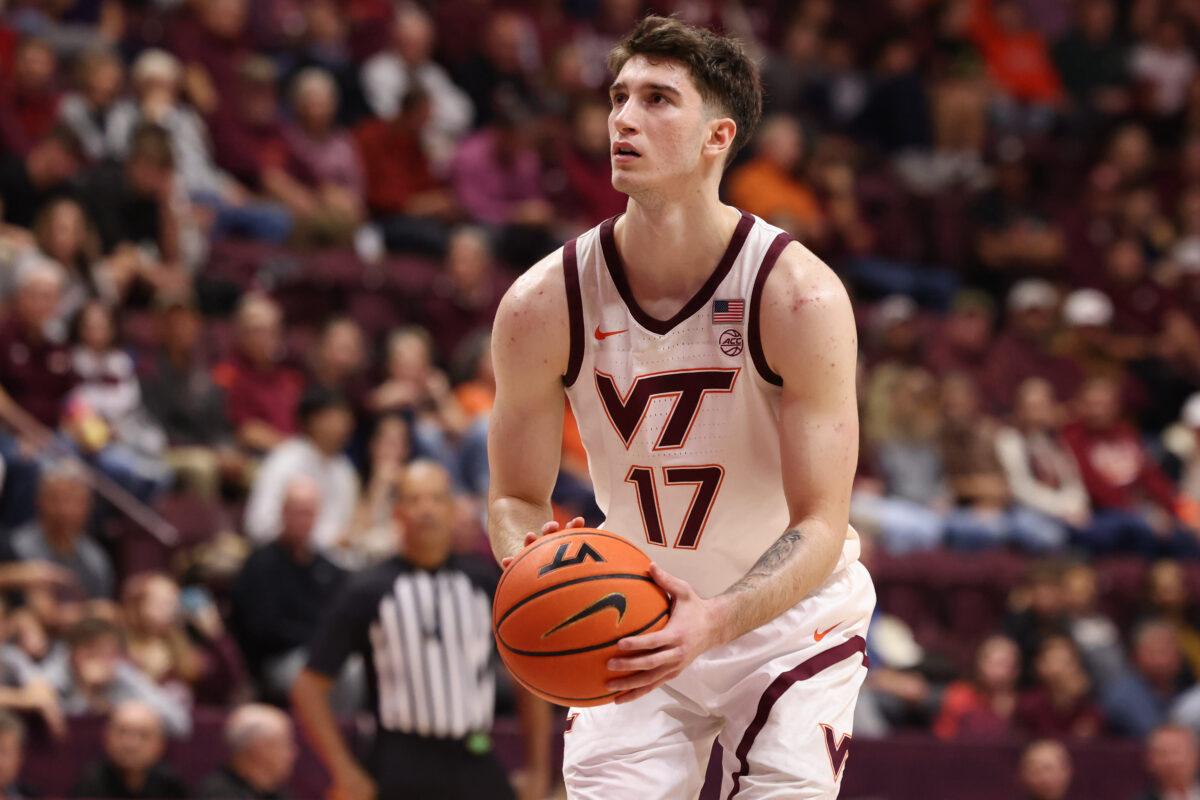 Ο Νεοκλής Αβδάλας αποφάσισε να συνεχίσει την πορεία του στο Νορθ Καρολάινα του Μάικλ Τζόρνταν