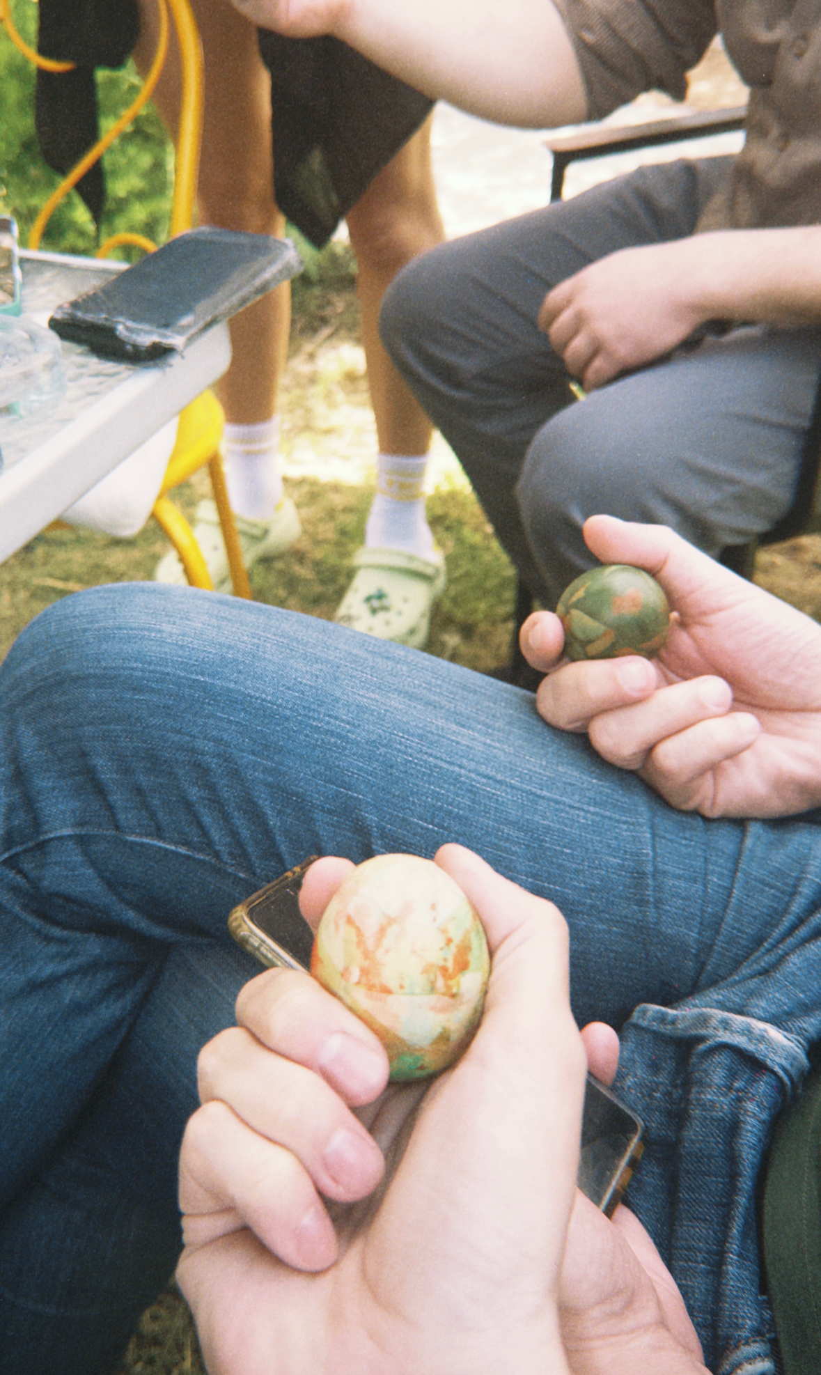 Πάσχα στην εποχή των social media: Από την παράδοση των εθίμων στο περιεχόμενο για την «κατάκτηση» των followers