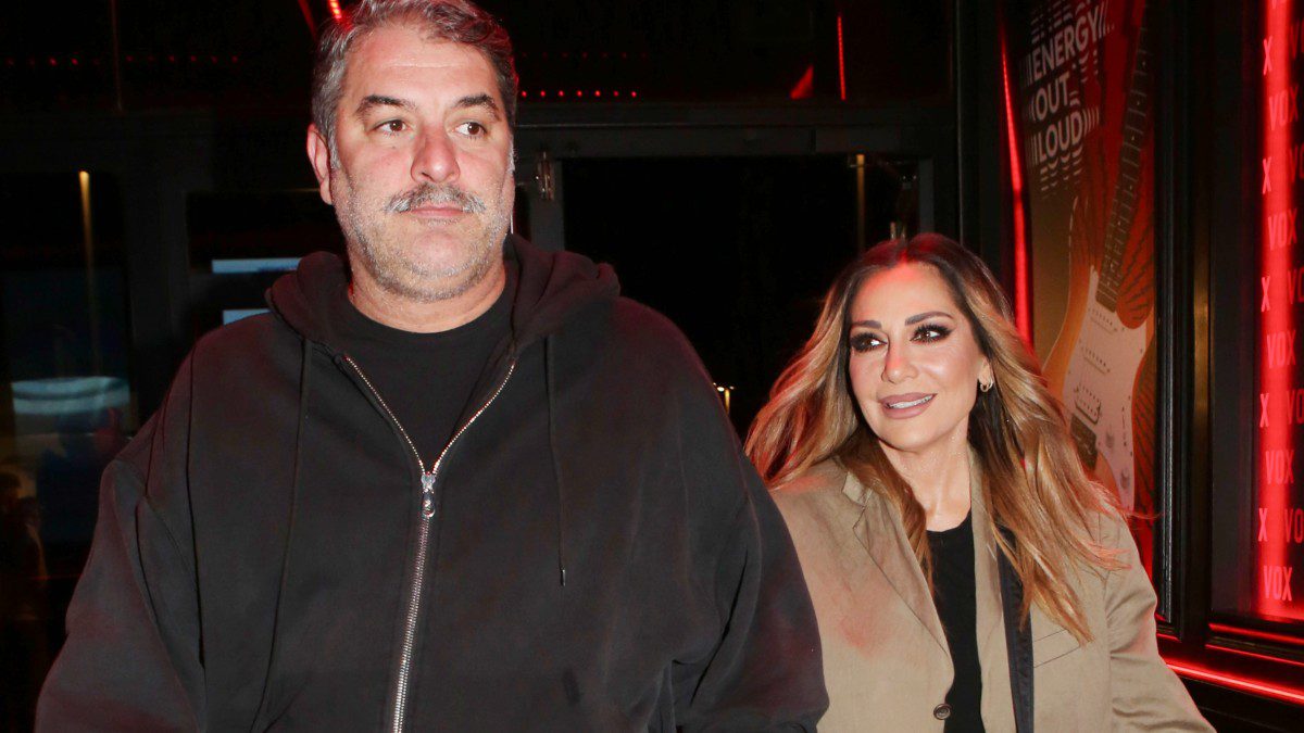 Βασίλης Μπισμπίκης & Δέσποινα Βανδή: Πώς γιόρτασαν το Πάσχα – Οι κοινές τους στιγμές σε φωτογραφίες