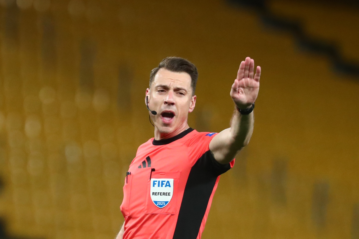 Super League playouts: Ο Βεργέτης στο ΑΕΛ Novibet – Πανσερραϊκός, οι ρέφερι της 5ης αγωνιστικής