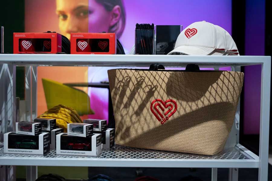 Boutique Renault Κολωνάκι