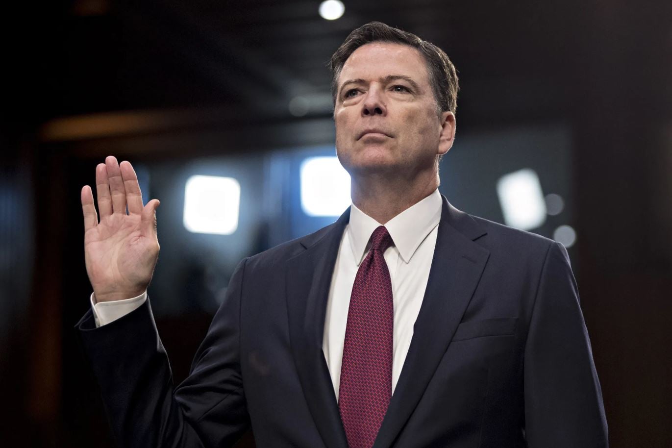 CNN: Νέα κατηγορία εναντίον του Τζέιμς Κόμεϊ για «απειλή» προς τον Τραμπ – Στο στόχαστρο ανάρτηση με κοχύλια