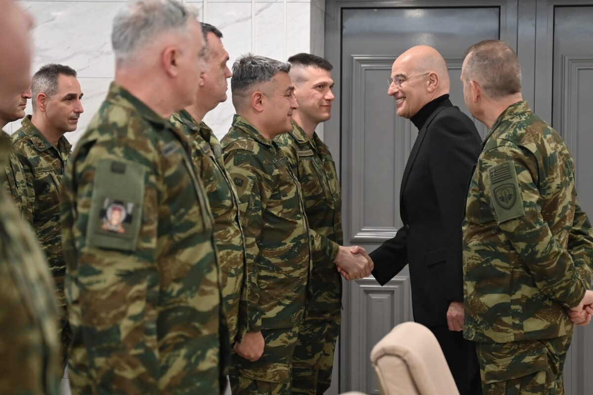 Νίκος Δένδιας: Οι αξιωματικοί των Ενόπλων Δυνάμεων προστατεύουν την ακεραιότητα της χώρας μας