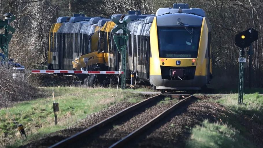 Δανία: Πάνω από 17 τραυματίες σε σύγκρουση τρένων – 4 επιβάτες σε σοβαρή κατάσταση