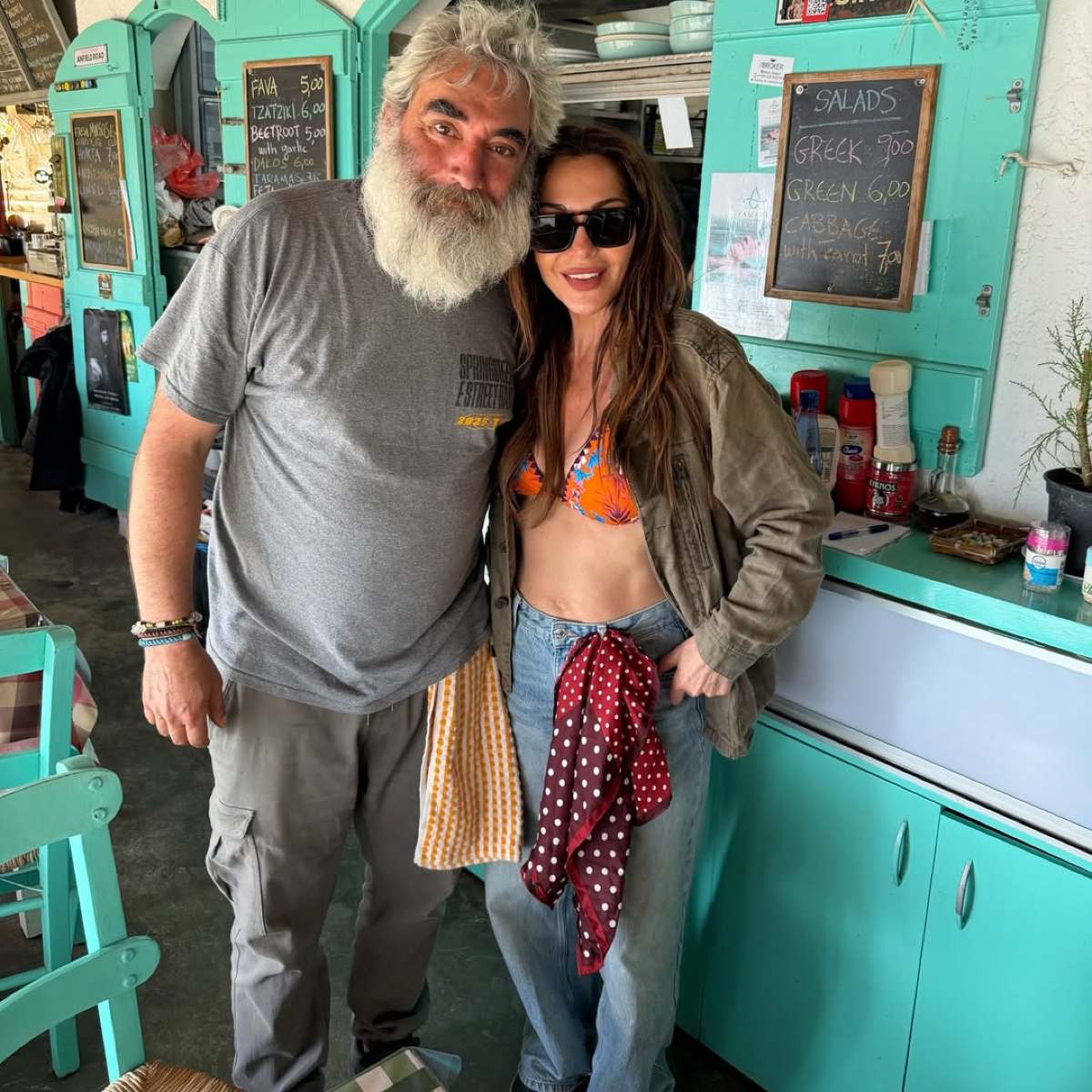 Δέσποινα Βανδή, Βασίλης Μπισμπίκης