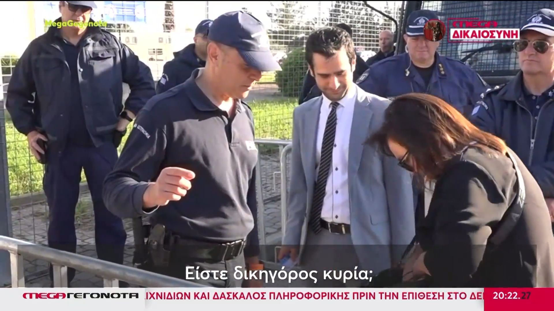 Τέμπη: Ένταση & αντεγκλήσεις στην επανέναρξη της δίκης