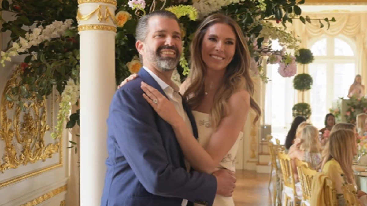 Αναβολή στον γάμο του Ντόναλντ Τραμπ Τζούνιορ και της Μπετίνα Άντερσον – Ποιος ο λόγος