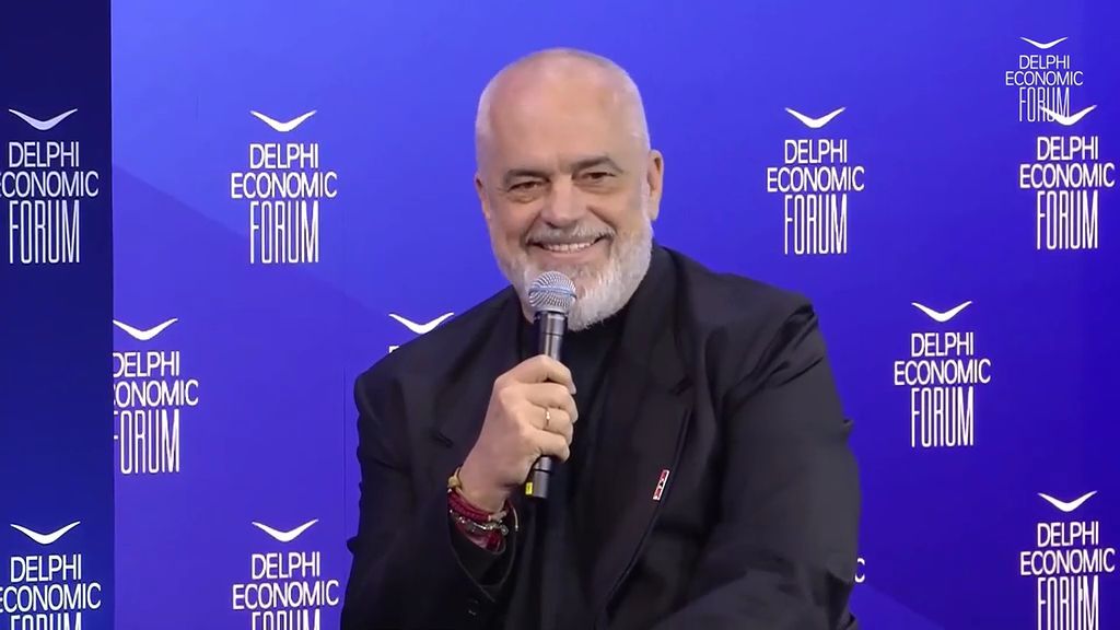 Ε. Ράμα για το «δεν είστε απόγονοι του Πλάτωνα»:  «Έκανα χιούμορ – Παίρνετε τους εαυτούς σας πολύ στα σοβαρά»