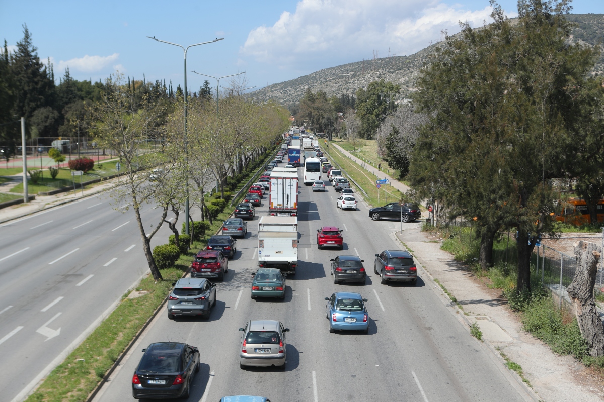 Περισσότεροι εκδρομείς το Πάσχα φέτος – Ανεμπόδιστη η κίνηση στα εθνικά δίκτυα