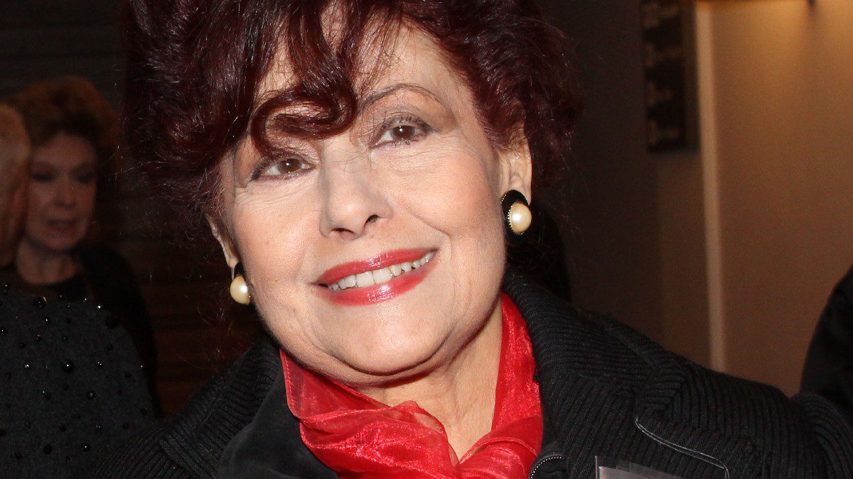 Ελένη Ανουσάκη