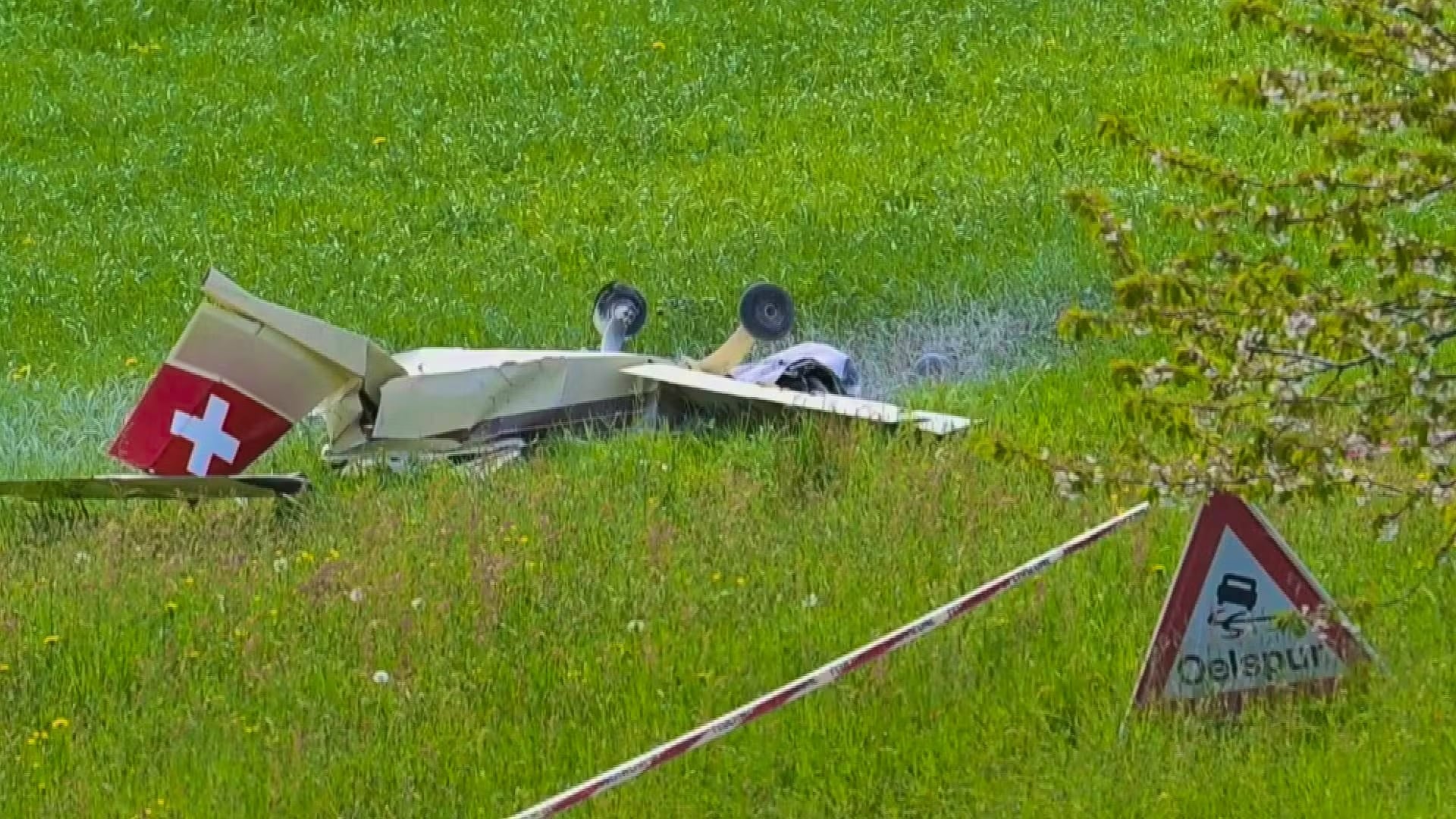 Ιδιωτικό αεροσκάφος κατέπεσε στην Ελβετία – Χάθηκε ο πιλότος