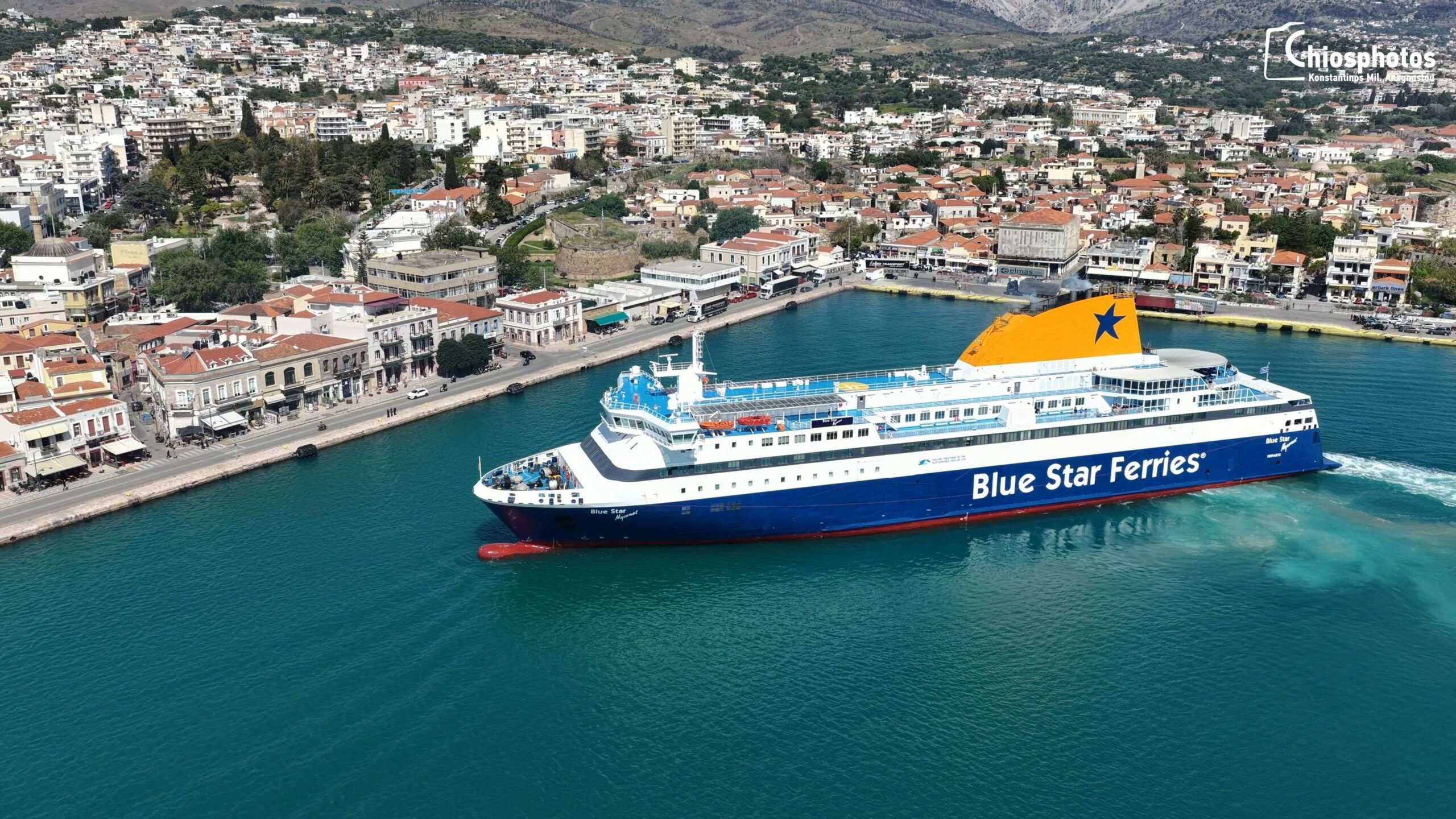 Εντυπωσιακή μανούβρα και ρεμέτζο 3 λεπτών του Blue Star Myconos στη Χίο