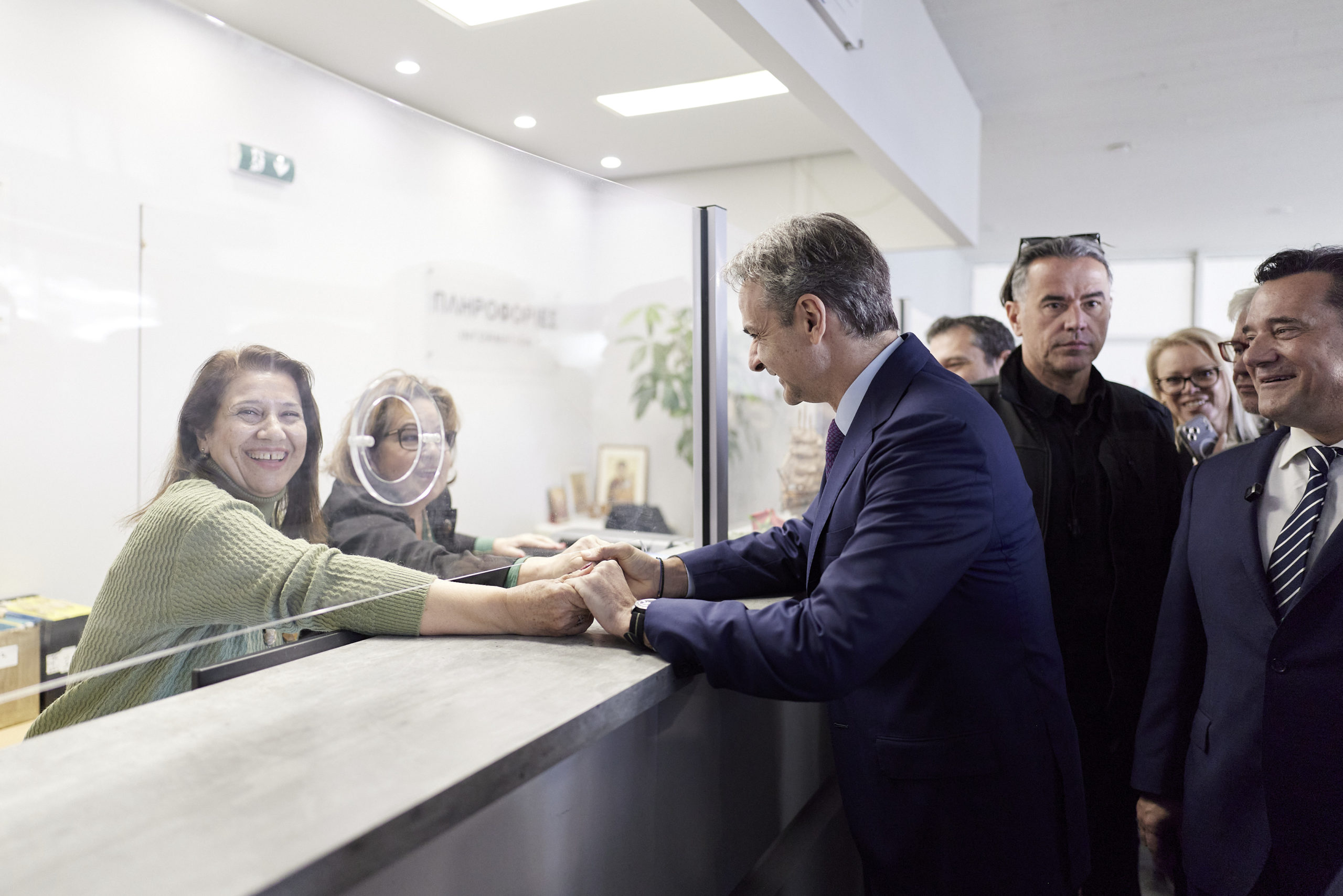 Επίσκεψη του πρωθυπουργού Κυριάκου Μητσοτάκη στο νοσοκομείο «Μεταξά»