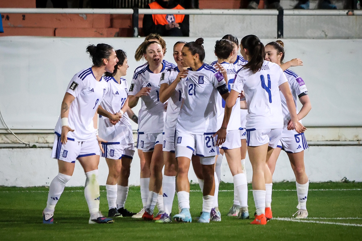 Νησιά Φερόε – Ελλάδα 2-3: Η Εθνική Γυναικών πέτυχε το 3/3 στα προκριματικά του Μουντιάλ και πλησίασε την πρόκριση και την άνοδο στη League B