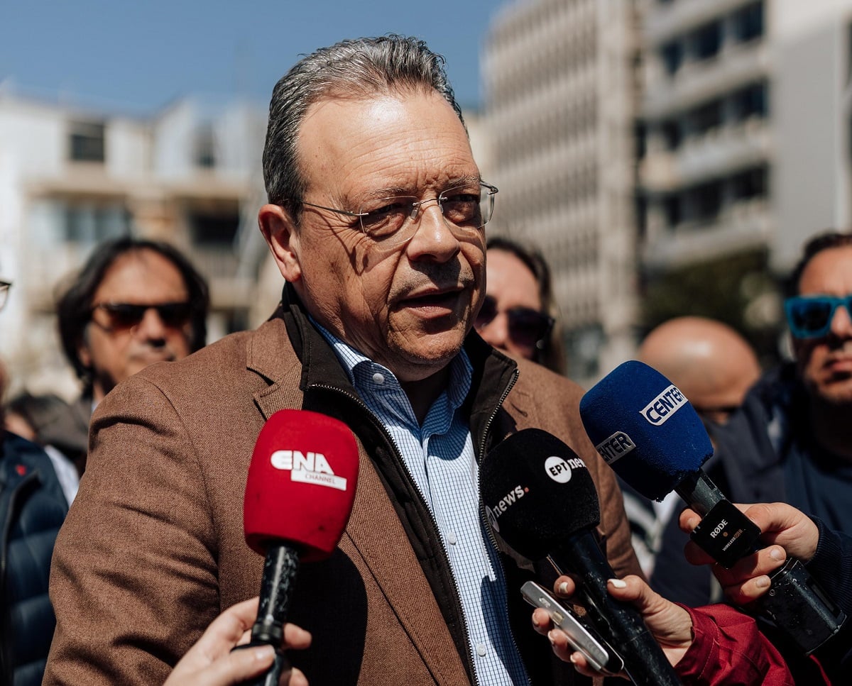 Φάμελλος: «Τα γαλάζια αρπακτικά λεηλατούν τον κόπο των πολιτών»