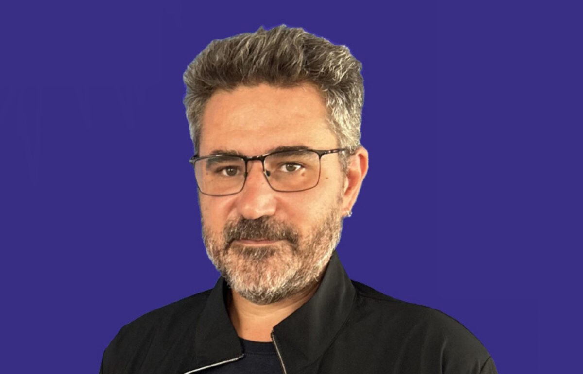 Θεανώ Φωτίου: Αύριο Τετάρτη αποχαιρετούμε τον αγαπημένο μας Βασίλη