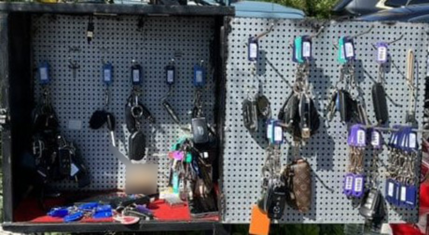 Τα κλειδιά που κρατούσαν οι παρκαδόροι