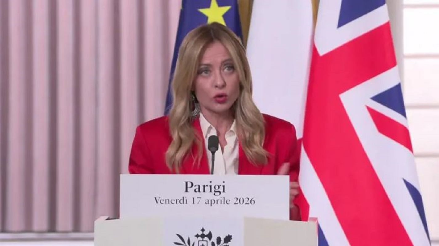 Μελόνι: «Καθοριστικής σημασίας» να σταματήσει το Ιράν την επιδίωξη πυρηνικών όπλων