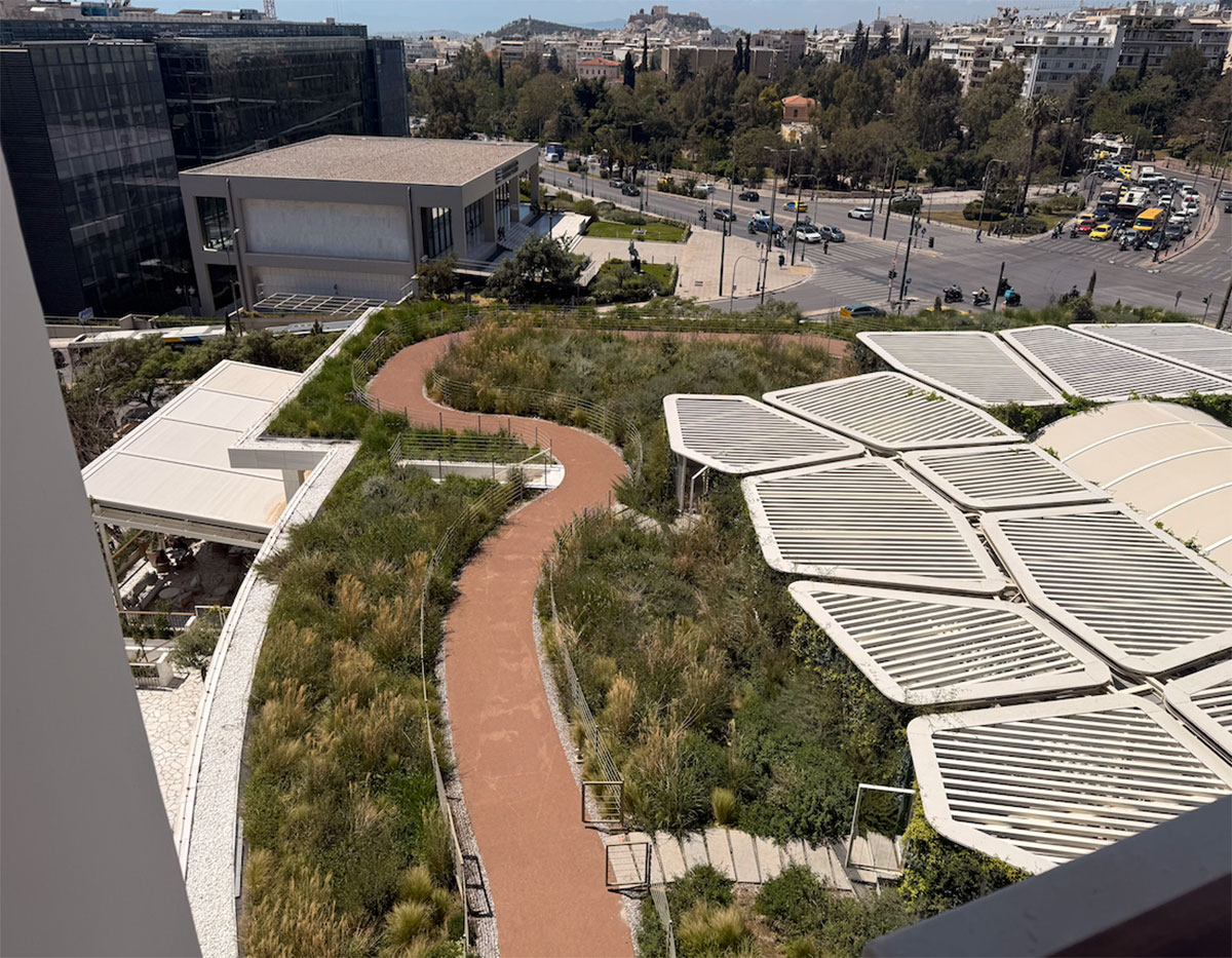 Conrad Athens The Ilisian: Το Hilton αλλιώς – Ταξίδι στο χρόνο στο νέο Urban Resort στην καρδιά της Αθήνας