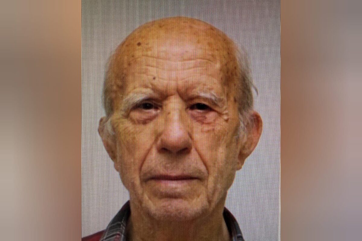 Πυροβολισμοί σε ΕΦΚΑ και Πρωτοδικείο: Από τις προσφορές και τις δωρεές του 89χρονου στο χωριό στις αιματηρές επιθέσεις