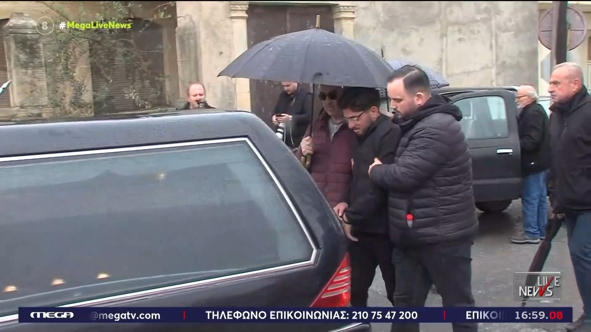 Ηράκλειο Κρήτης: Σπαρακτικό αντίο στην Ελευθερία Γιακουμάκη