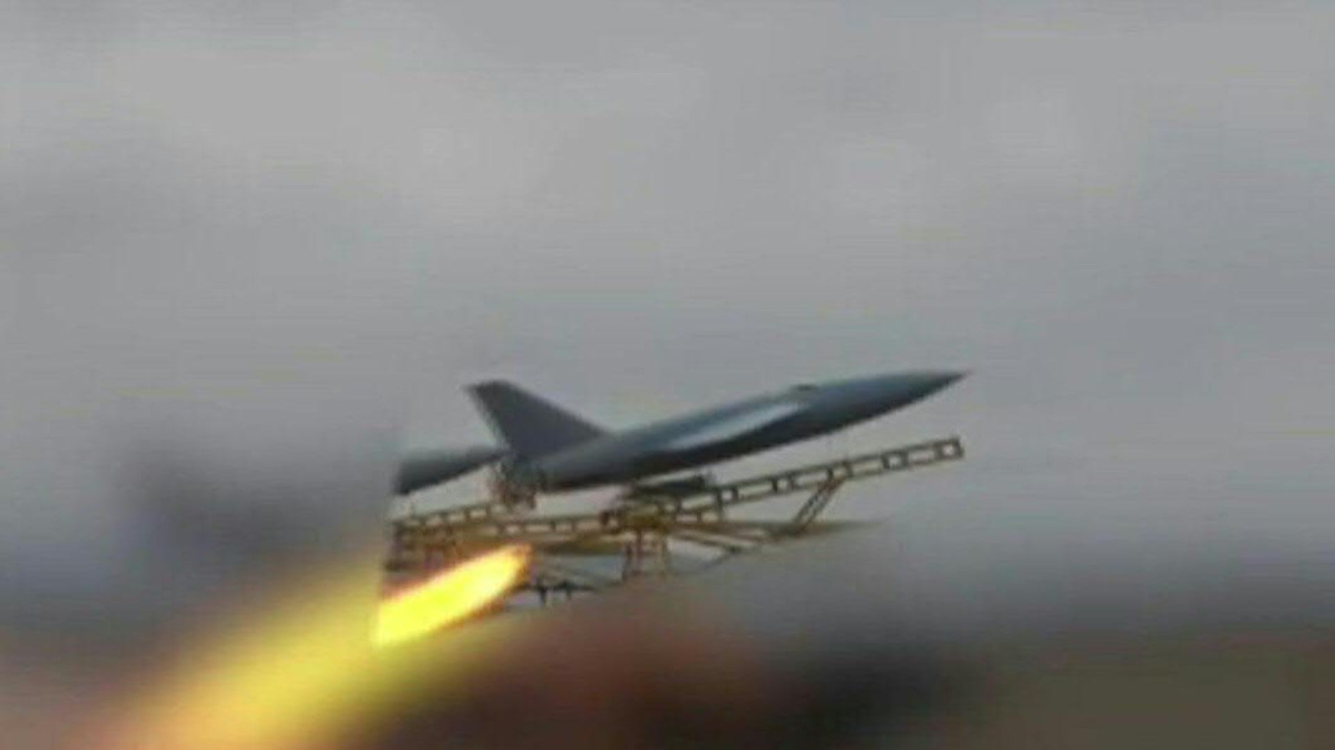 CNN: Αλώβητοι οι πύραυλοι που το Ιράν χρησιμοποιεί για απειλές στα Στενά του Ορμούζ – Χιλιάδες drones στο οπλοστάσιο (Βίντεο)