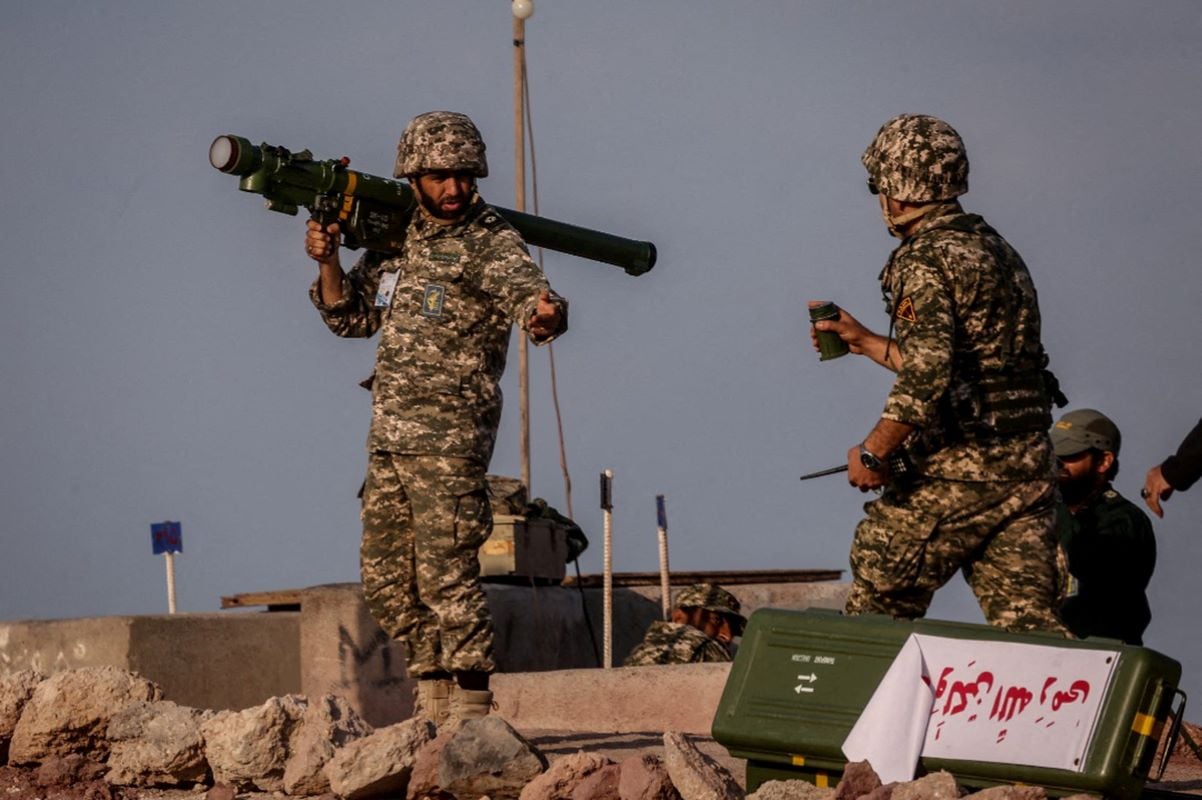 IRGC: Απειλούν με «αντίποινα» αν το Ισραήλ δεν τερματίσει άμεσα τους βομβαρδισμούς στον Λίβανο