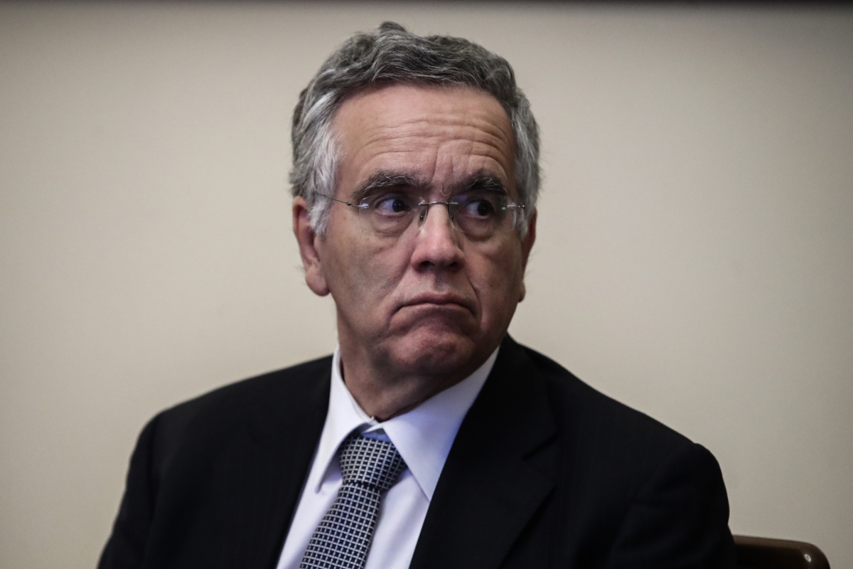 Κουκουλοφόροι επιτέθηκαν στο σπίτι του Ισίδωρου Ντογιάκου