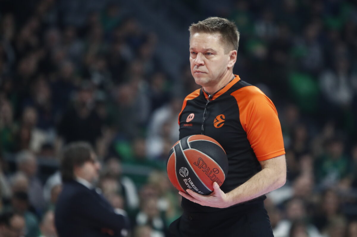 Euroleague: Οι ρέφερι των πρώτων αγώνων Ολυμπιακού και Παναθηναϊκού στα πλέι οφ