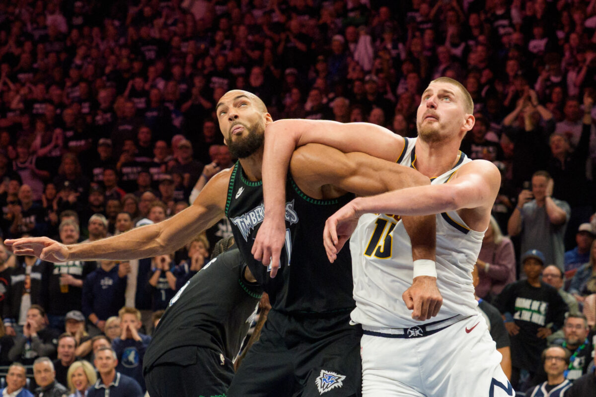 Οργισμένος ο Νίκολα Γιόκιτς στο φινάλε του Μινεσότα Τίμπεργουλβς – Ντένβερ Νάγκετς προκάλεσε ένταση στο παρκέ